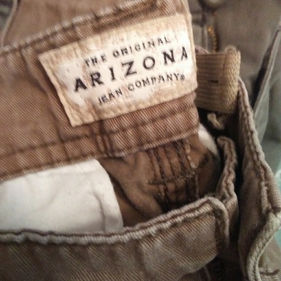 Lot of 2 pairs Arizona brand cargo shorts - Picture 2 of 7